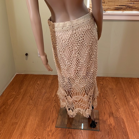 POL Crochet Maxi Skirt With Knit Mini Skirt Lining And Crochet Layer In Tan L - Picture 3 of 8